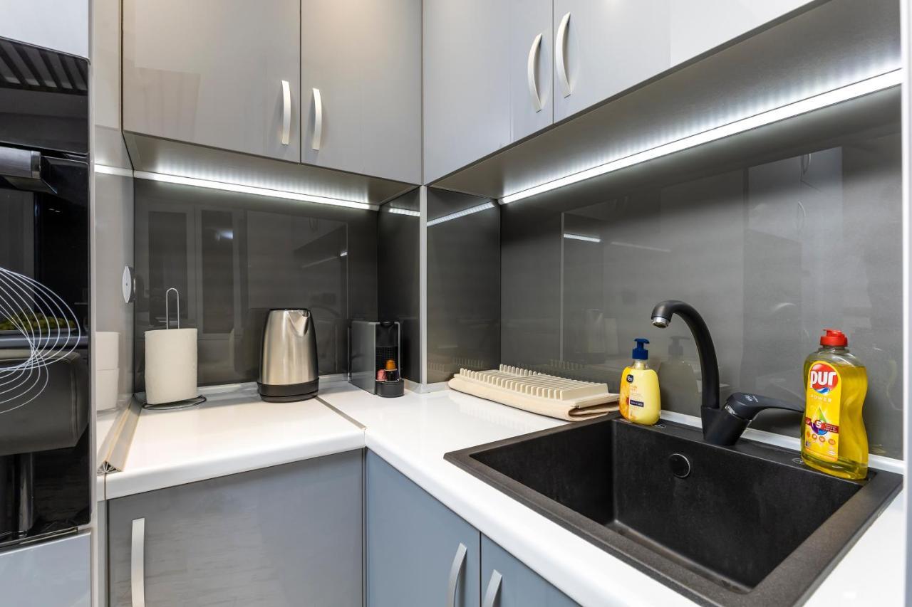 Modern 1Bd Flat With A Parking Near The City Centre By Flat Mаnager Plowdiw Exterior foto